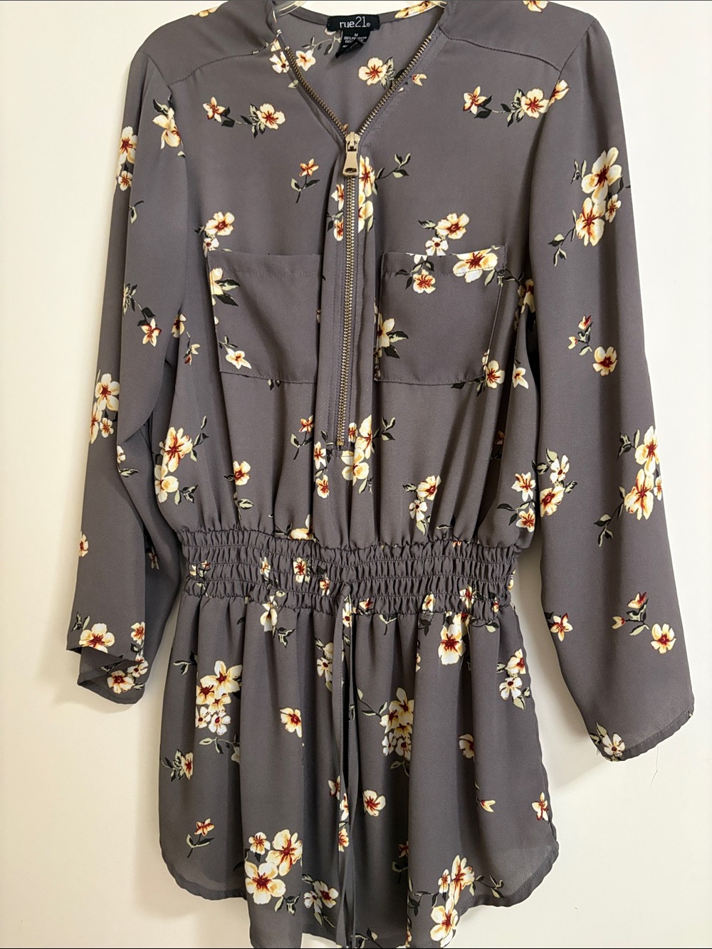 Rue21 Charcoal Gray Floral Long-Sleeve Zip Front Dress